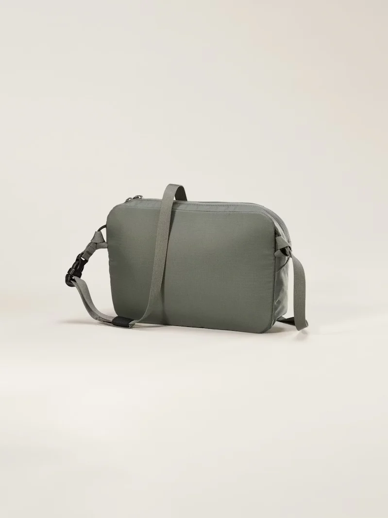 Arcteryx Heliad Crossbody Bag - Image 9