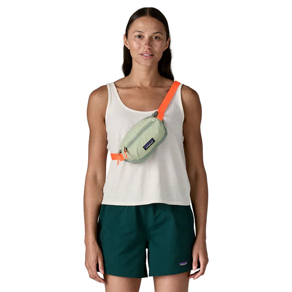 Patagonia Terrevia Mini Hip Pack - Image 14