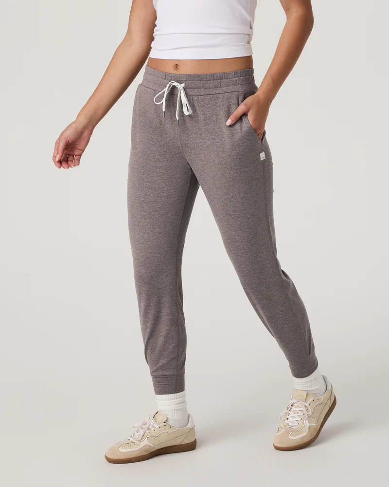 Vuori Performance Jogger Women's - Image 13