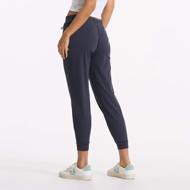 Vuori Performance Jogger Women's - Image 9