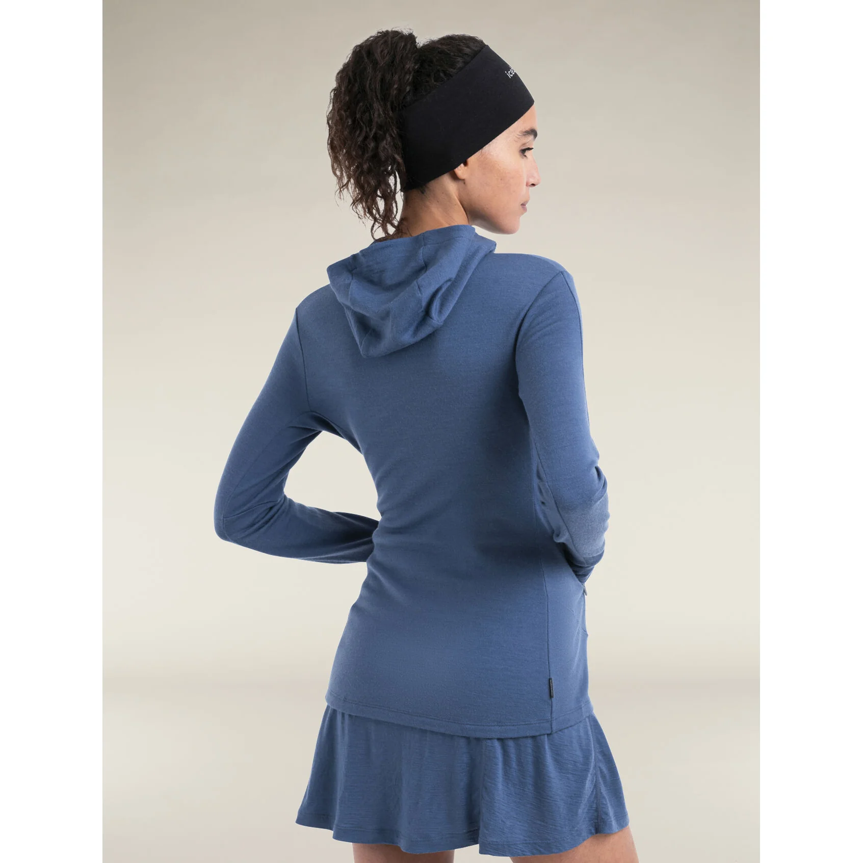 Icebreaker Quantum 260 LS Zip Hood Women's - Image 2