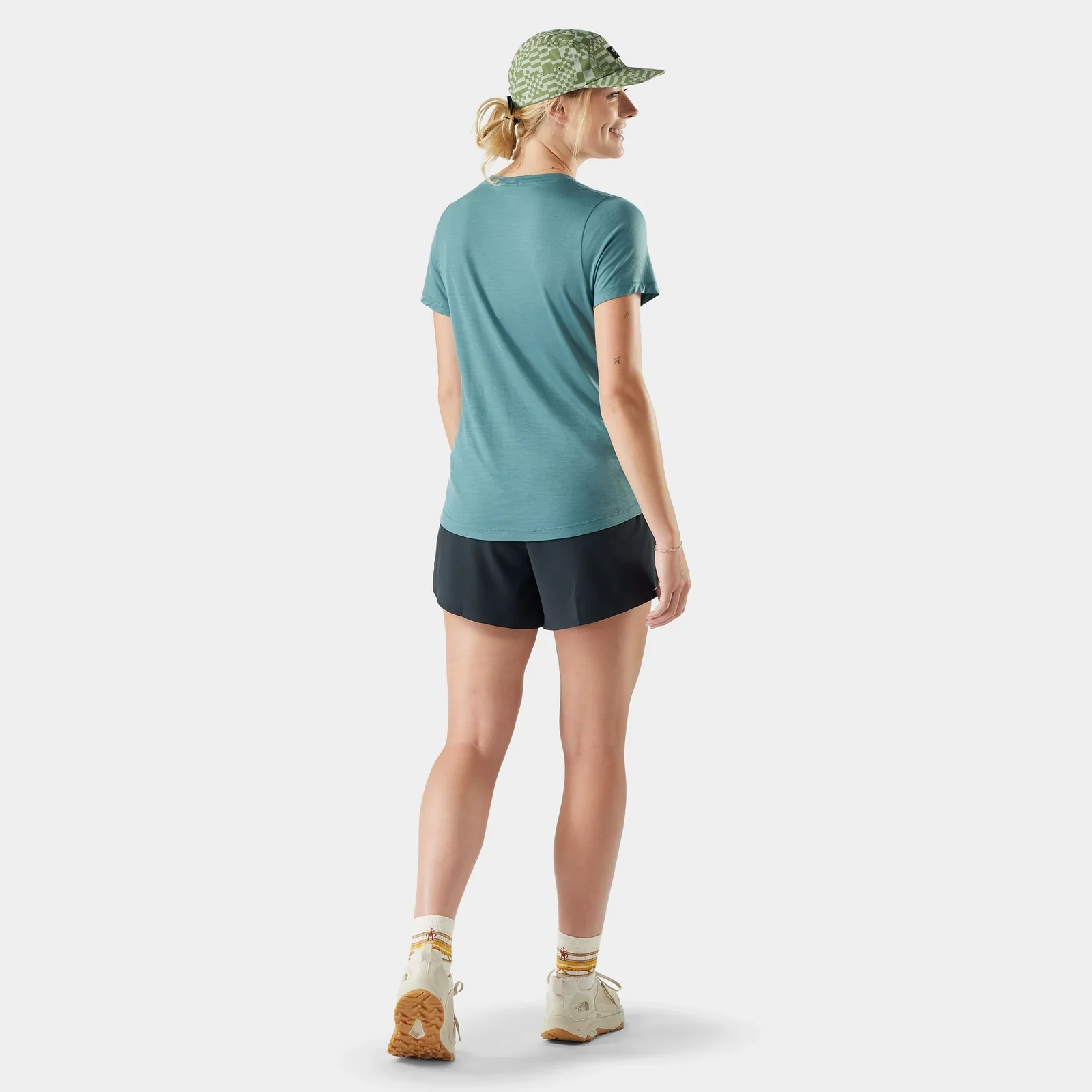 Smartwool Active UL V-Neck Shortsleeve Women's - Image 2