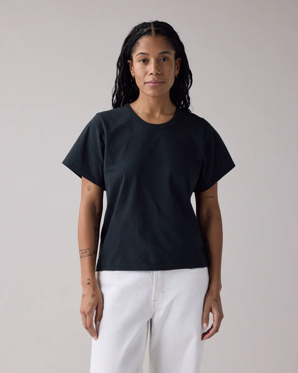 Anian The Circular Crop Tee Women's - Image 4