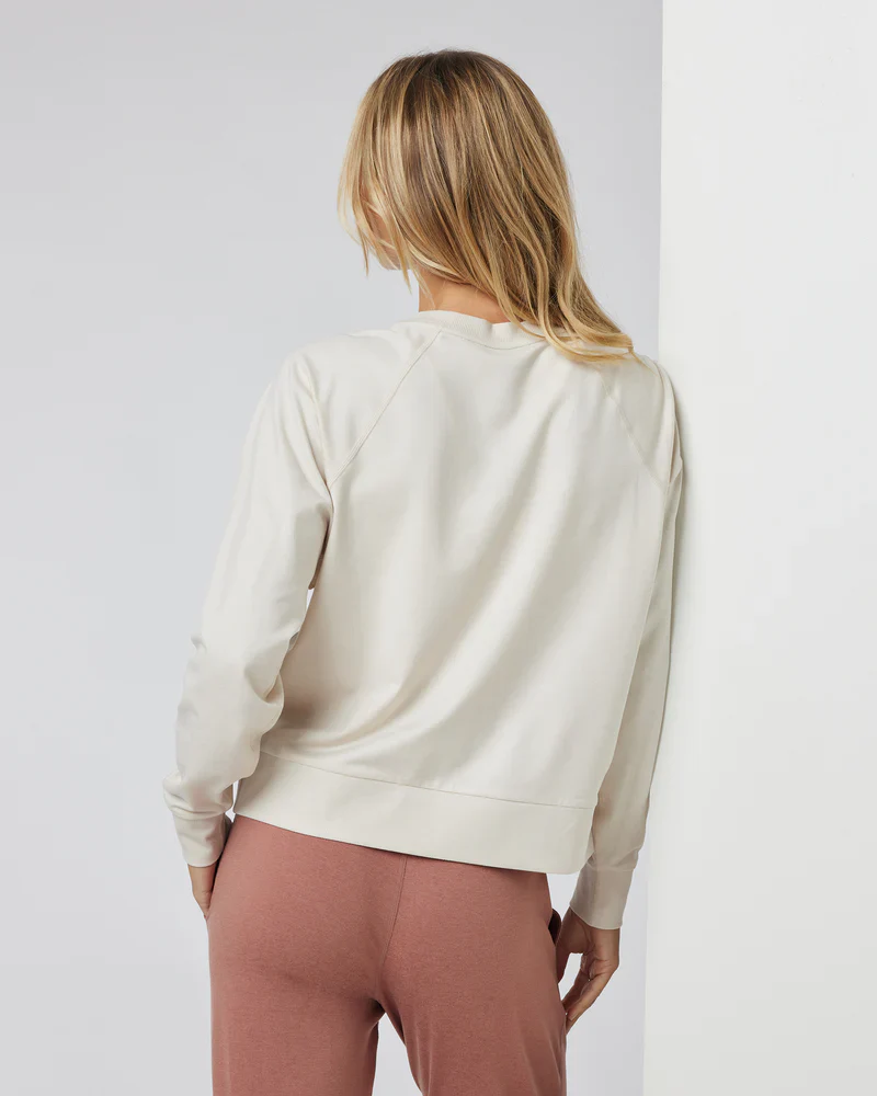Vuori Halo Crew Long Sleeve Women's - Image 7